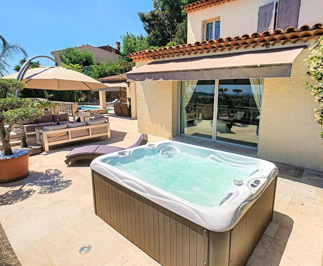 3 Bedrooms Villa Near Cannes - Pool & Jacuzzi - Sea View Mandelieu Εξωτερικό φωτογραφία
