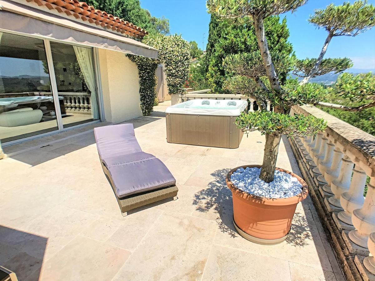 3 Bedrooms Villa Near Cannes - Pool & Jacuzzi - Sea View Mandelieu Εξωτερικό φωτογραφία