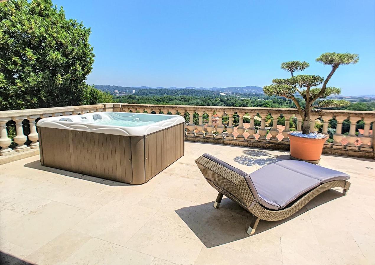 3 Bedrooms Villa Near Cannes - Pool & Jacuzzi - Sea View Mandelieu Εξωτερικό φωτογραφία