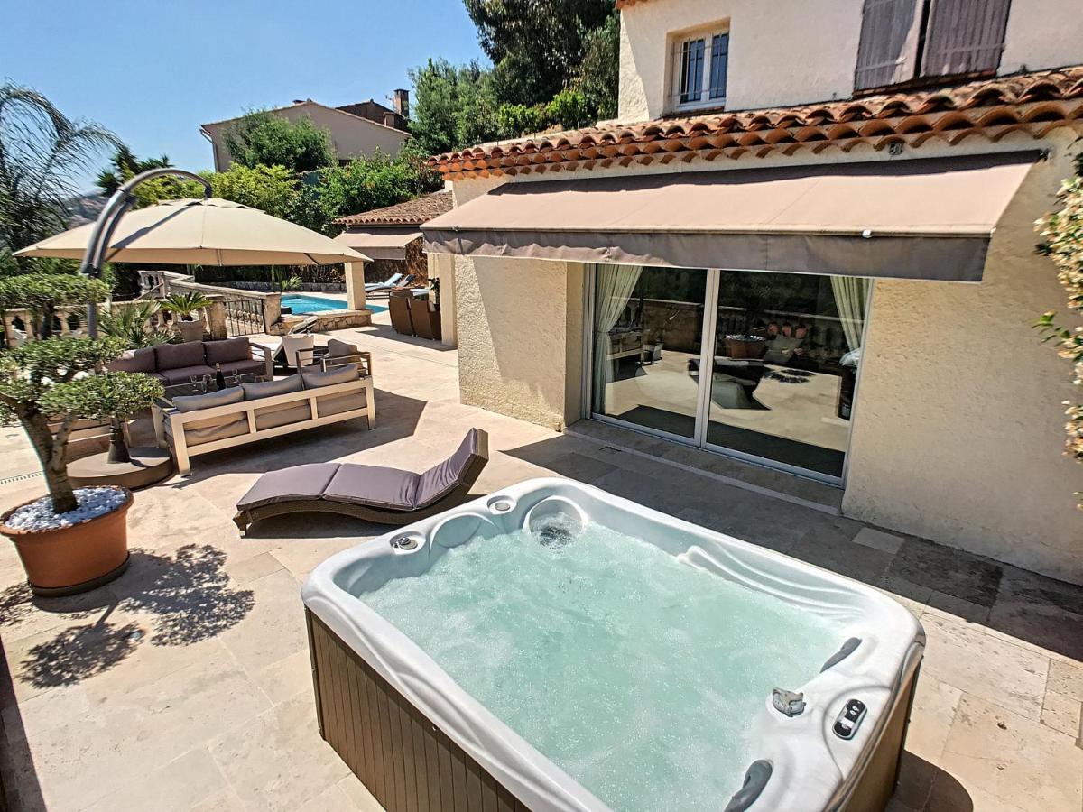 3 Bedrooms Villa Near Cannes - Pool & Jacuzzi - Sea View Mandelieu Εξωτερικό φωτογραφία